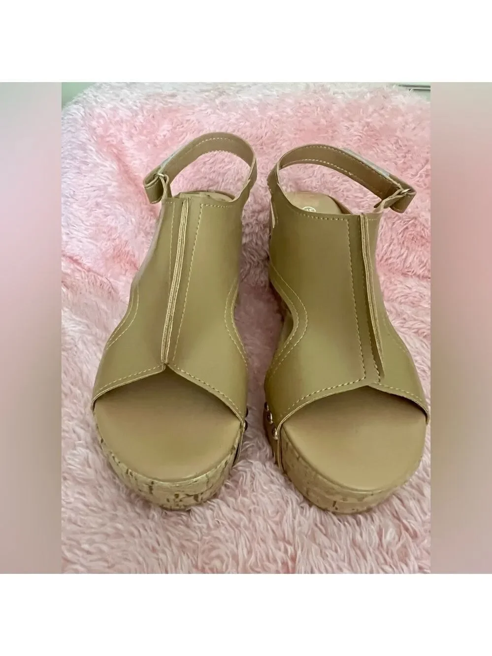 Stylish Wedge Sandals in Caramel - Picture 14 of 15